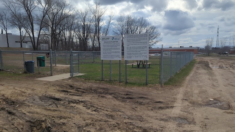 Parc Elzéar-Cournoyer dog park in Sorel-Tracy, Quebec