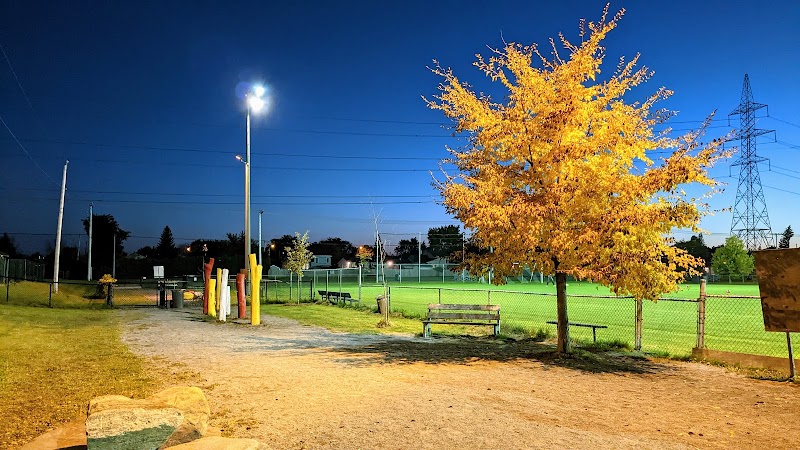 Parc canin dog park in Sainte-Catherine, Quebec