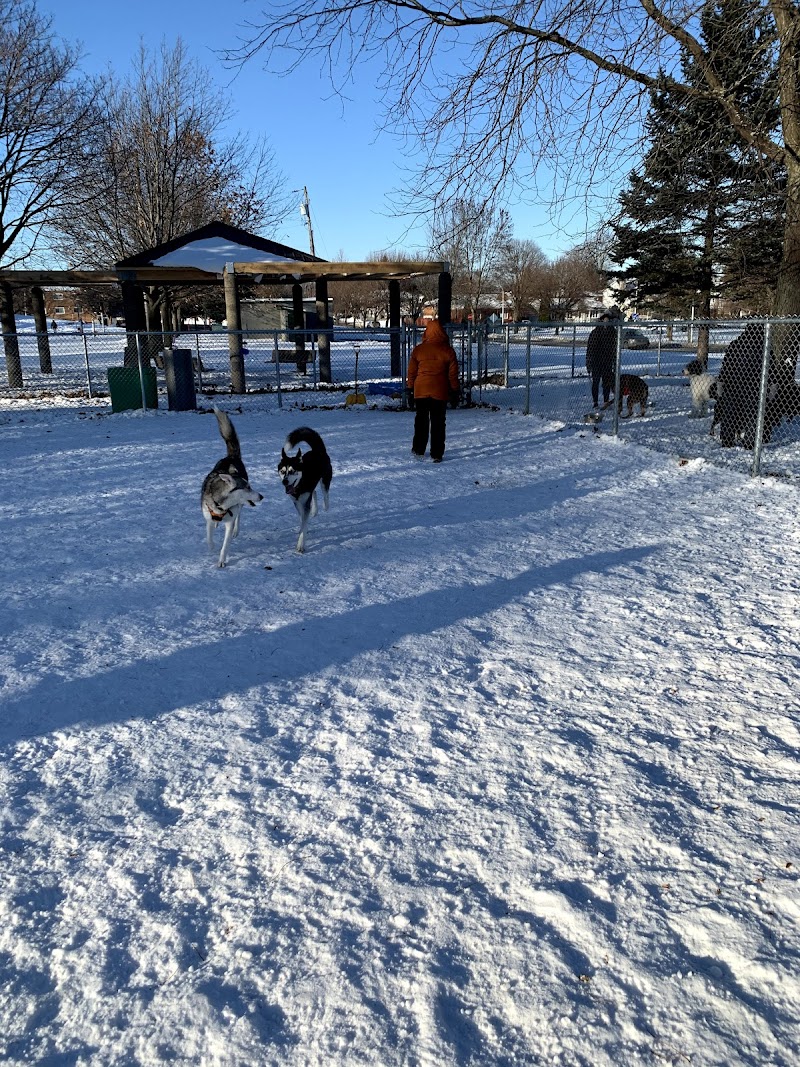 Alfred-Dorais Dog Park dog park in Châteauguay, Quebec