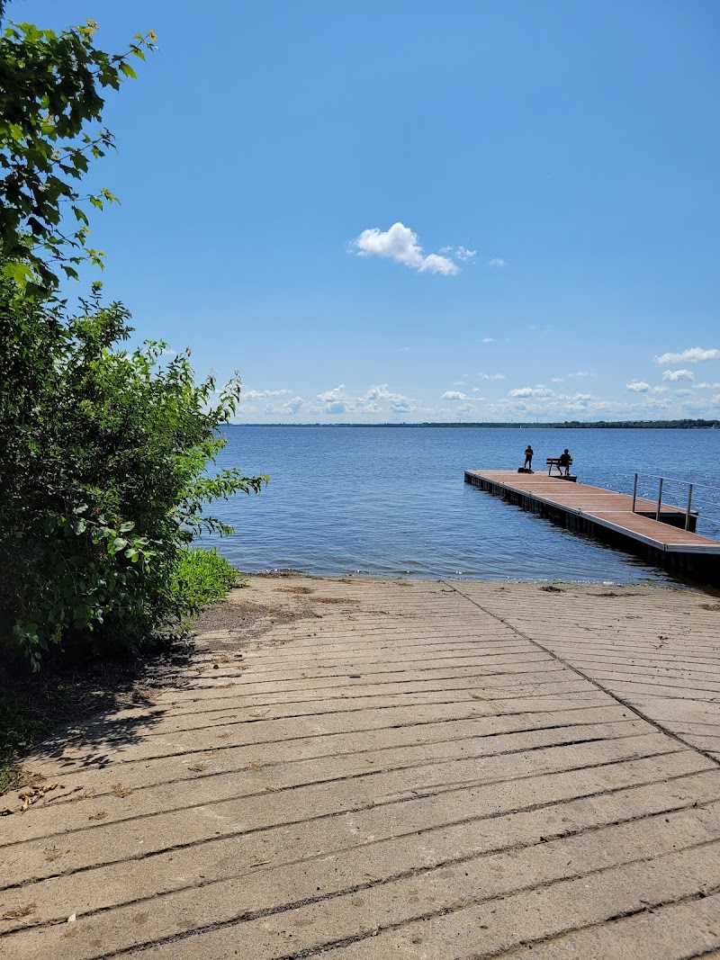 Parc canin de Pincourt dog park in Pincourt, Quebec