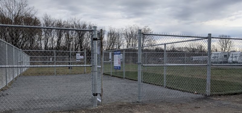Parc canin Mercier dog park in Mercier, Quebec