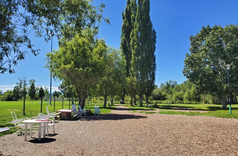 Mission Dog Park dog park in Kelowna, British Columbia