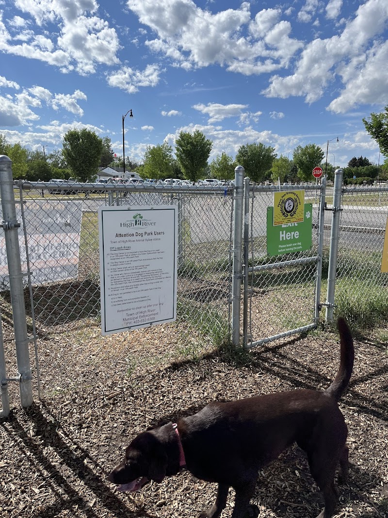 Bishop off-leash Dog Park dog park in High River, Alberta
