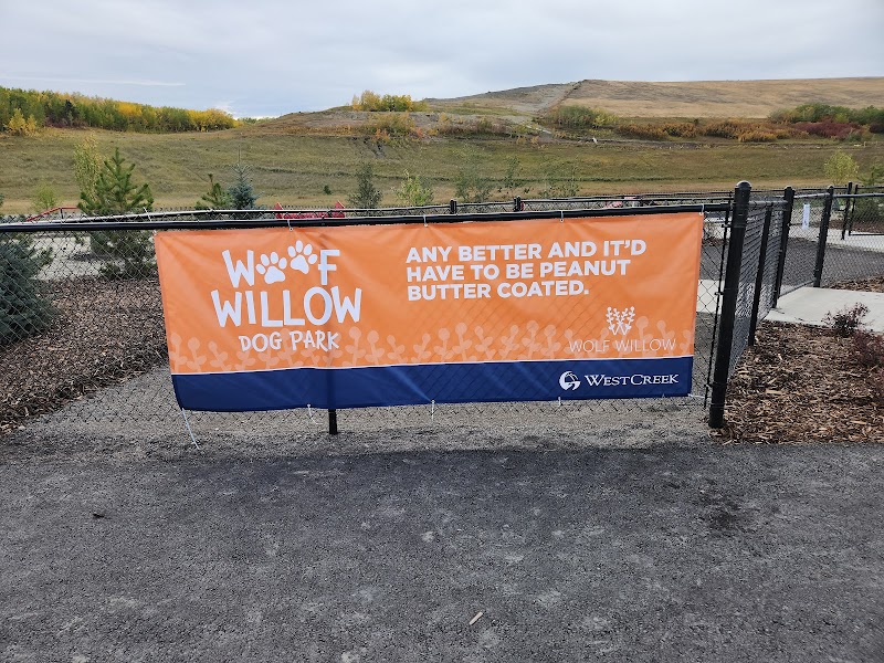 Woof Willow Off-Leash Dog Park dog park in Calgary, Alberta