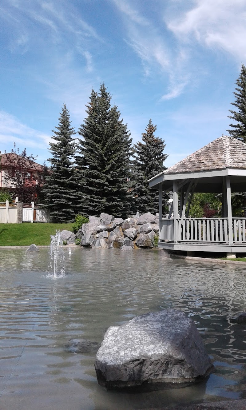 Edgemont Area 3 Off Leash Dog Park dog park in Calgary, Alberta