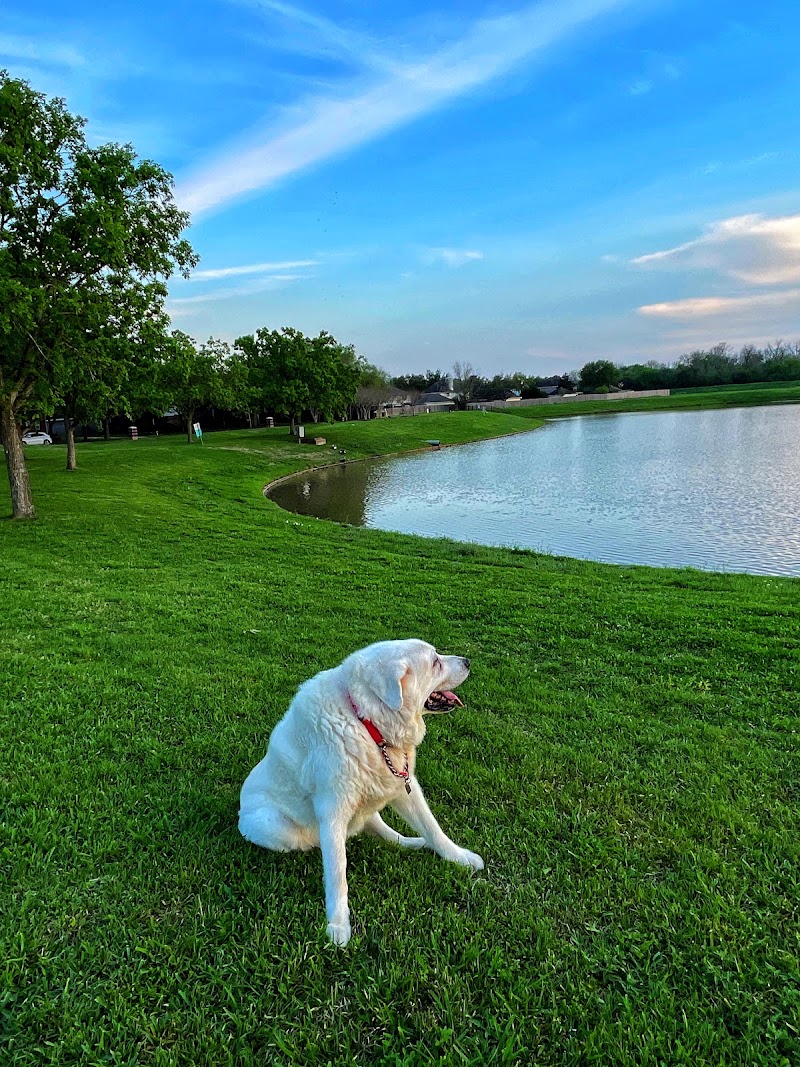 RiverStone Dog Park dog park in Lethbridge, Alberta