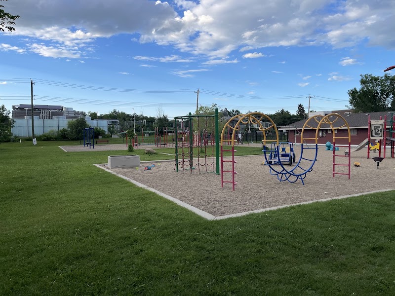 Rotary Park Off Leash Dog Park dog park in Calgary, Alberta