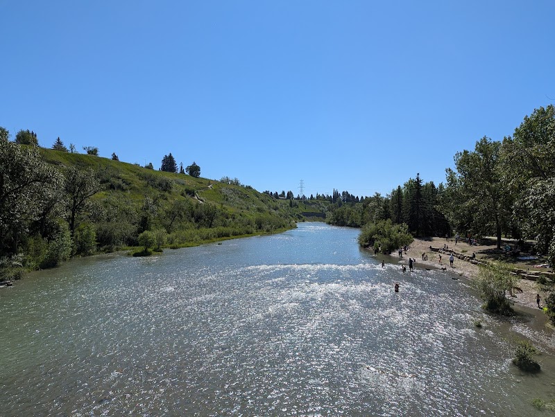 Rotary Park Off Leash Dog Park dog park in Calgary, Alberta