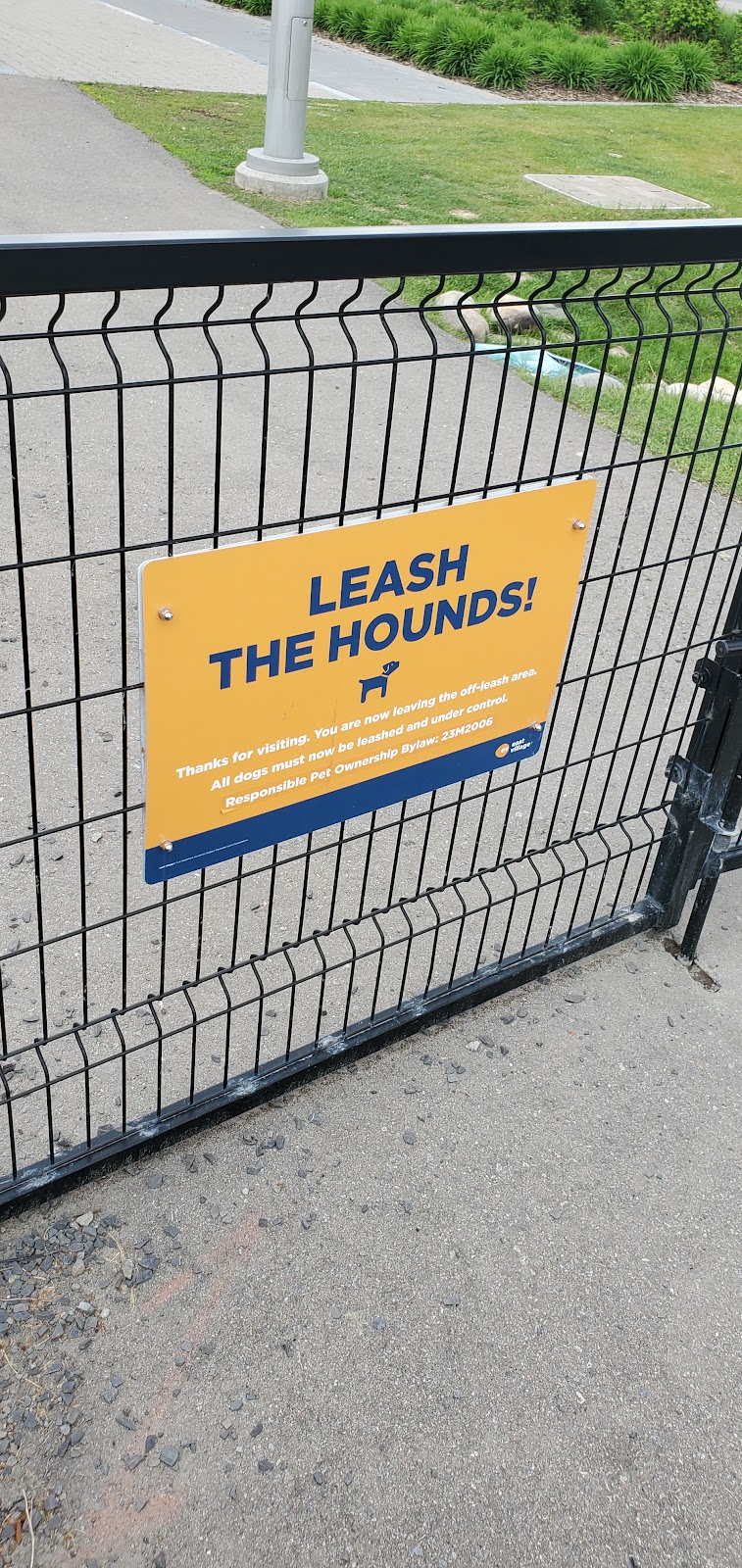 EV Dog Park dog park in Calgary, Alberta