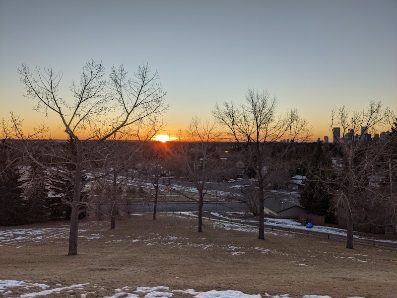 Cambrian Heights Off-leash Dog Park dog park in Calgary, Alberta