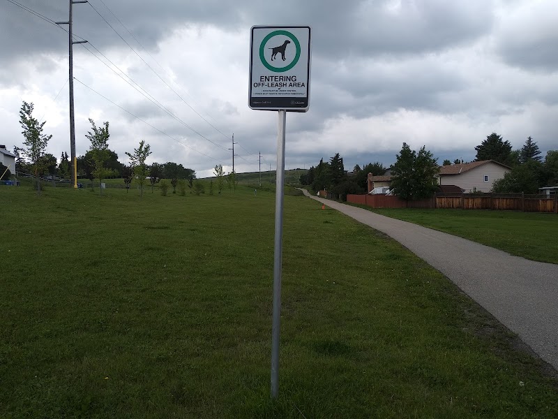 Beddington Area 3 Off Leash Dog Park dog park in Calgary, Alberta