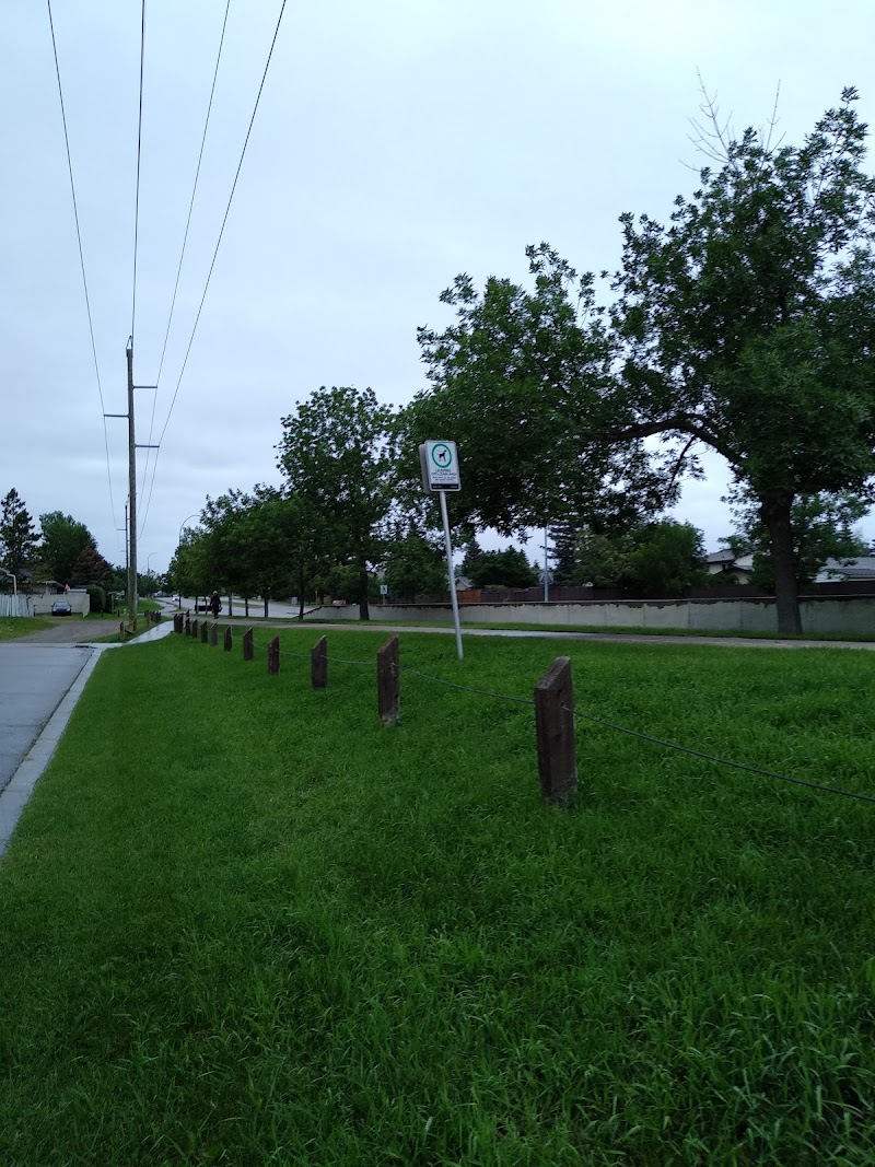 Huntington Hills Area 3 Off Leash Dog Park dog park in Calgary, Alberta