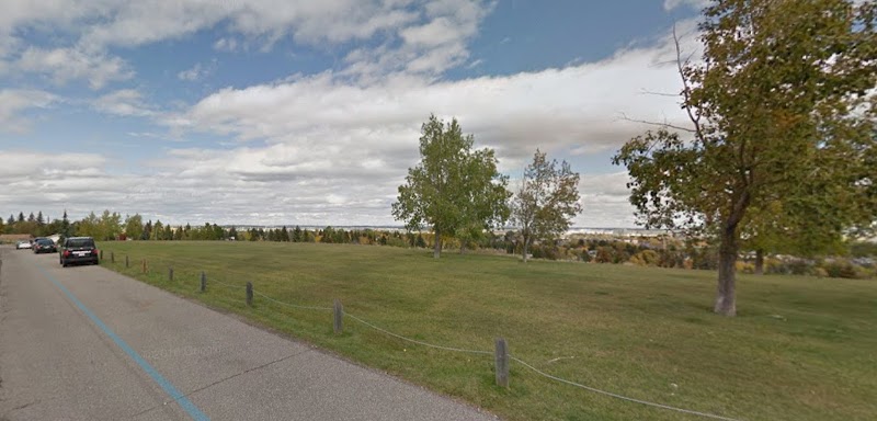 Huntington Hills Area 4 Off Leash Dog Park dog park in Calgary, Alberta