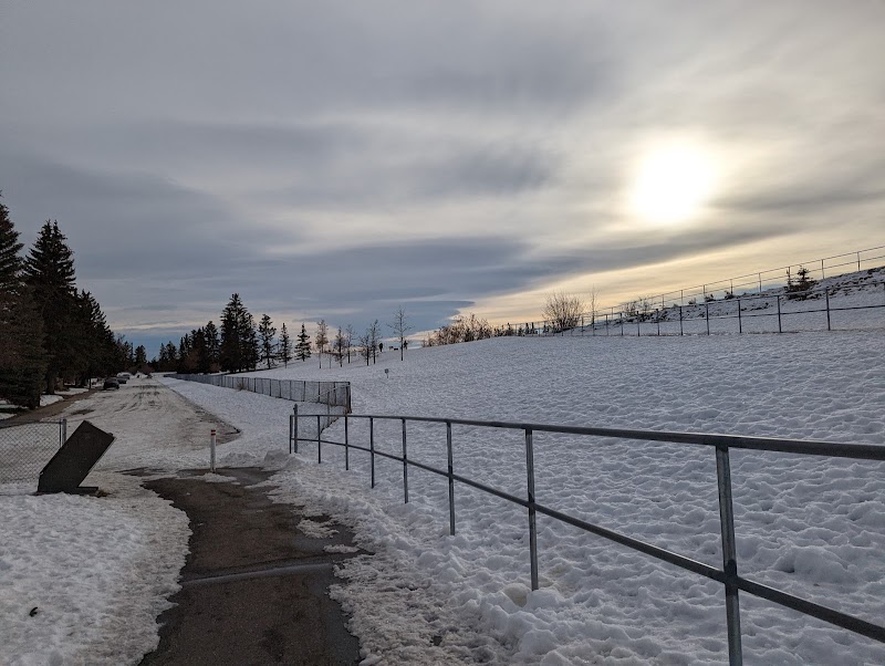 Southwood Dog Park dog park in Calgary, Alberta