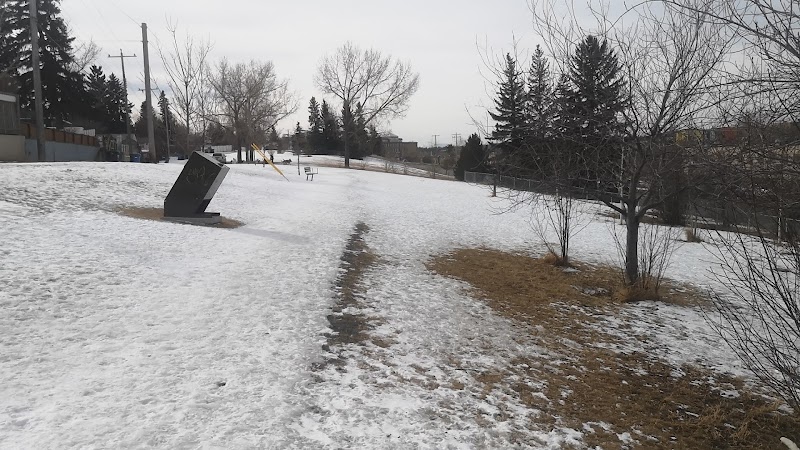 Fairview Off Leash Dog Area dog park in Calgary, Alberta