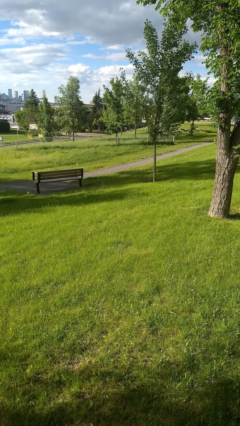 Fairview Off Leash Dog Area dog park in Calgary, Alberta