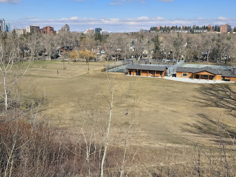 Elbow Park Off-leash Dog Park dog park in Calgary, Alberta