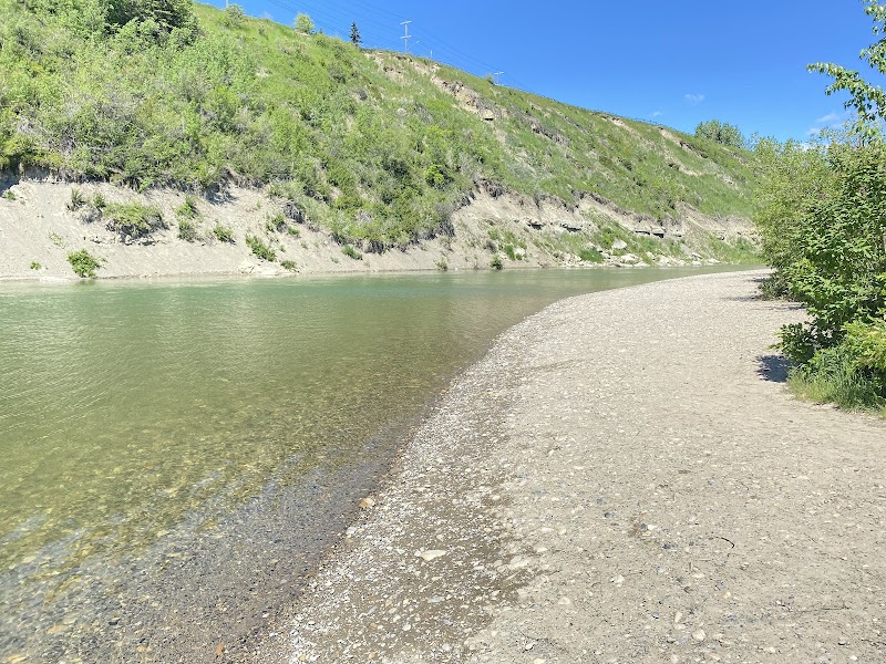 Sandy Beach River Access dog park in Calgary, Alberta