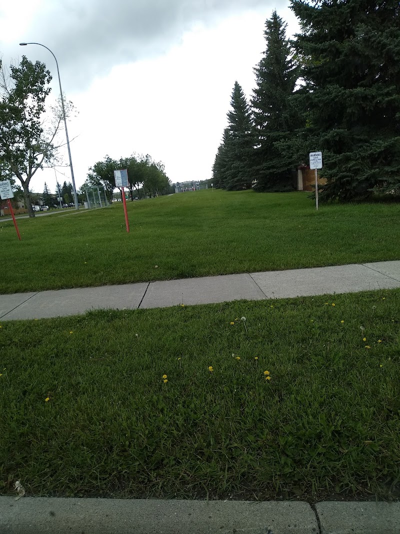 Sandstone Area 2 Off Leash Dog Park dog park in Calgary, Alberta