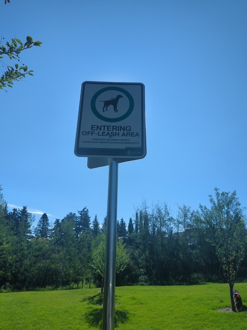 Pump Hill Off Leash Area dog park in Calgary, Alberta