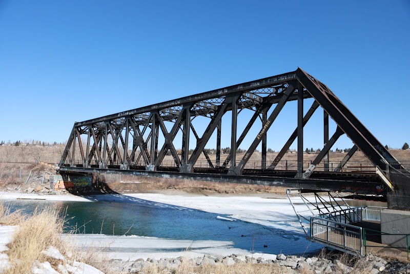 Bowmont Island Off Leash Dog Park dog park in Calgary, Alberta