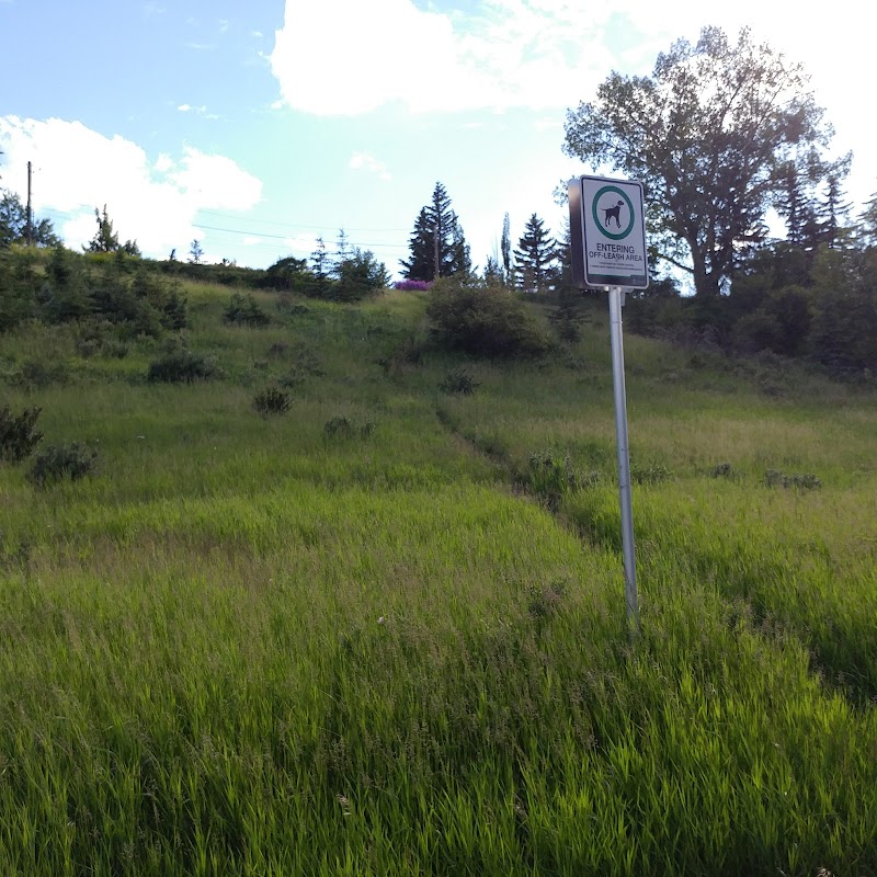 Elboya Off-leash Park dog park in Calgary, Alberta