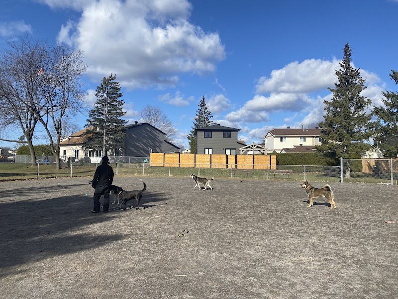 Big Bird Park dog park in Orléans, Ontario