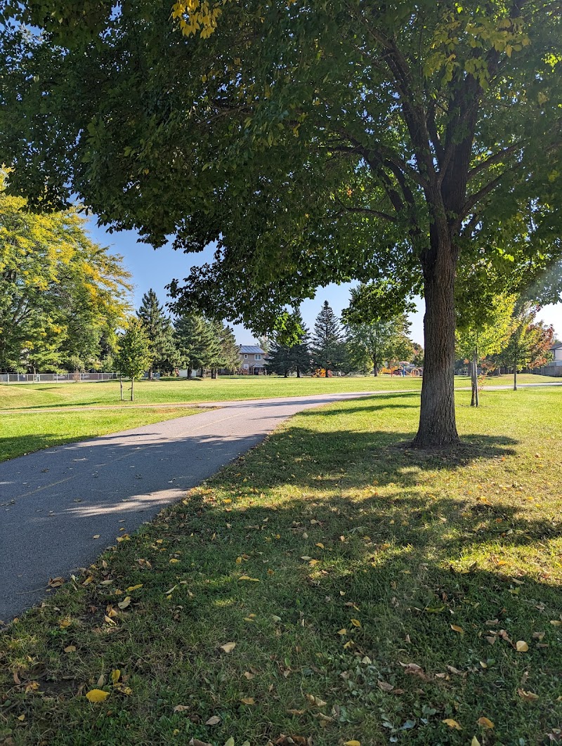 Big Bird Park dog park in Orléans, Ontario