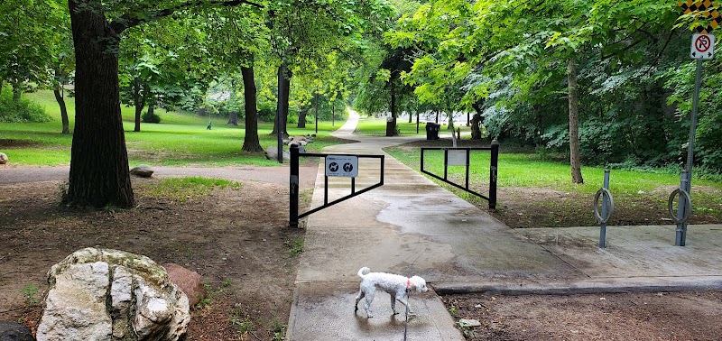 Ramsden Dog Park dog park in Toronto, Ontario