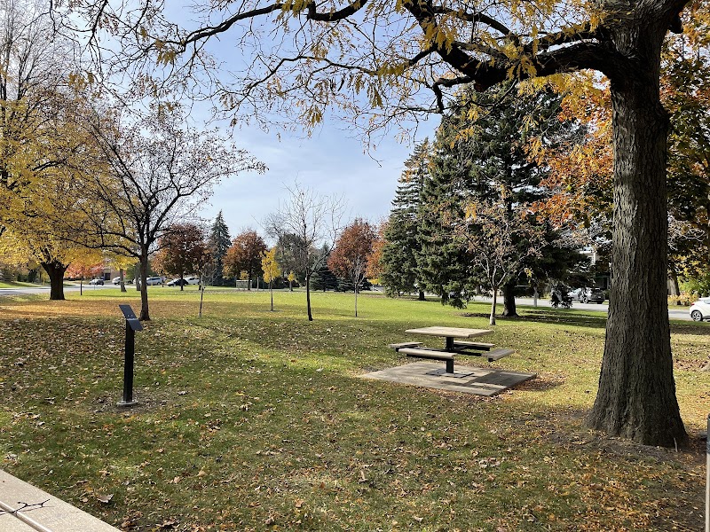 Marcel-Laurin dog park dog park in Saint-Laurent, Quebec