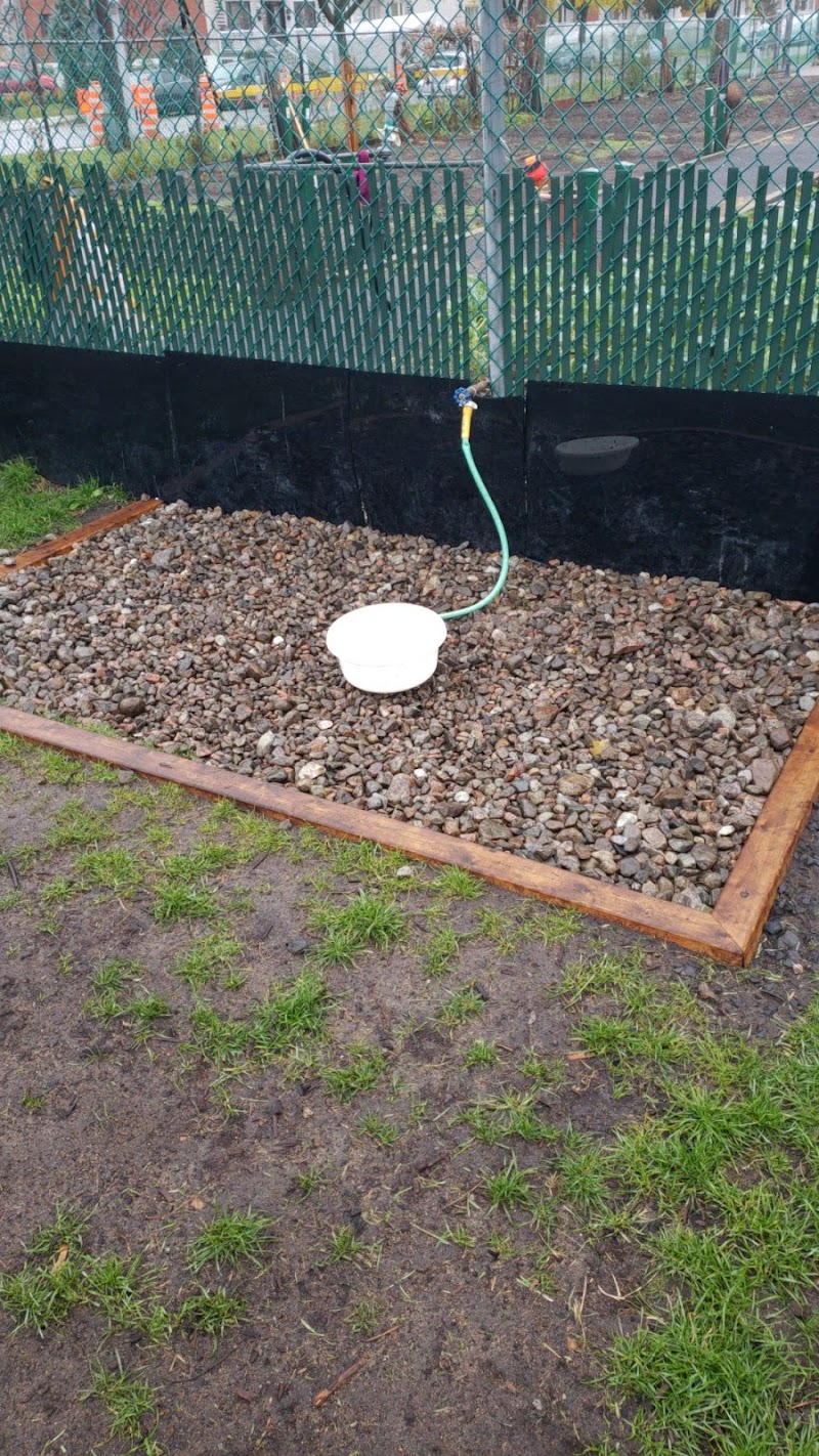 Arthur-Péloquin dog park dog park in Saint-Leonard, Quebec