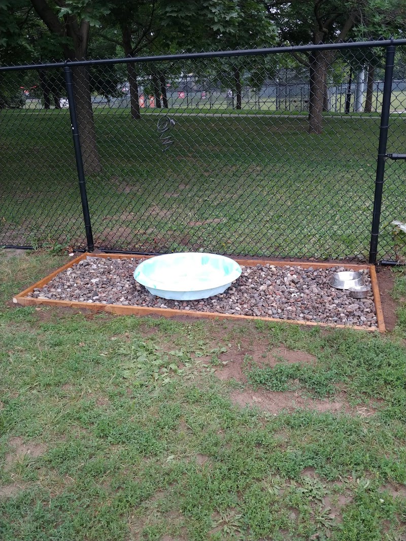 Ahuntsic Park dog park dog park in Montreal, Quebec