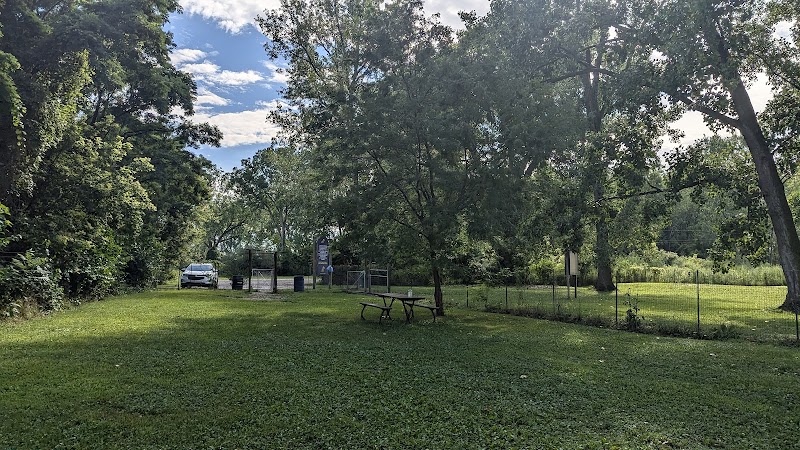 Wallaceburg Happy Tails Dog Off Leash Park dog park in Wallaceburg, Ontario