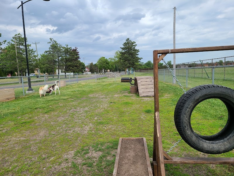 Dog Park dog park in Vaudreuil-Dorion, Quebec