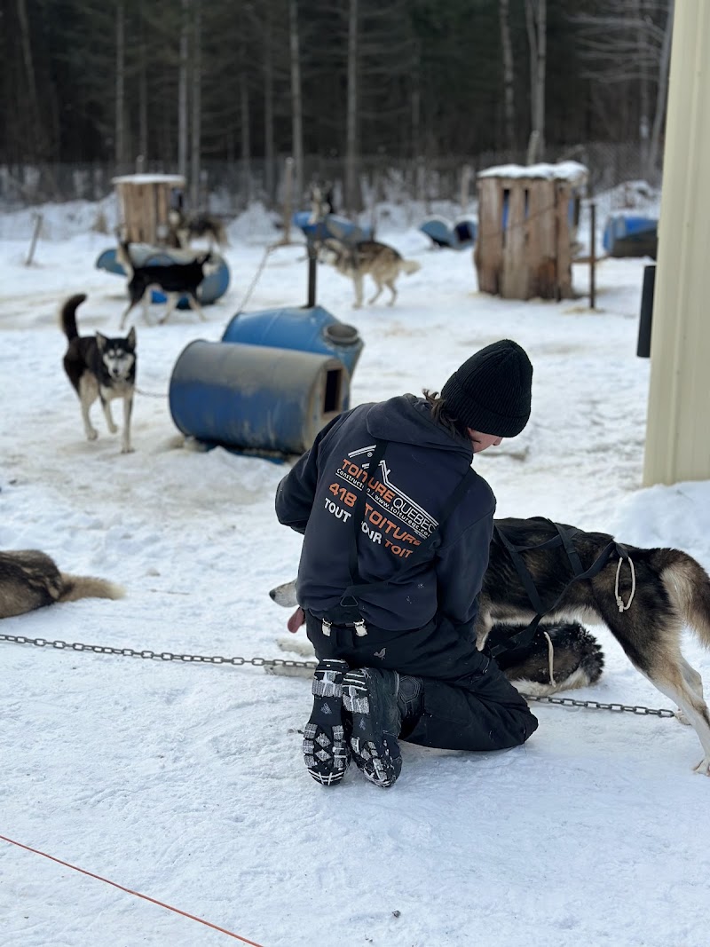 Passion Husky dog park in Saint-Nicolas, Quebec