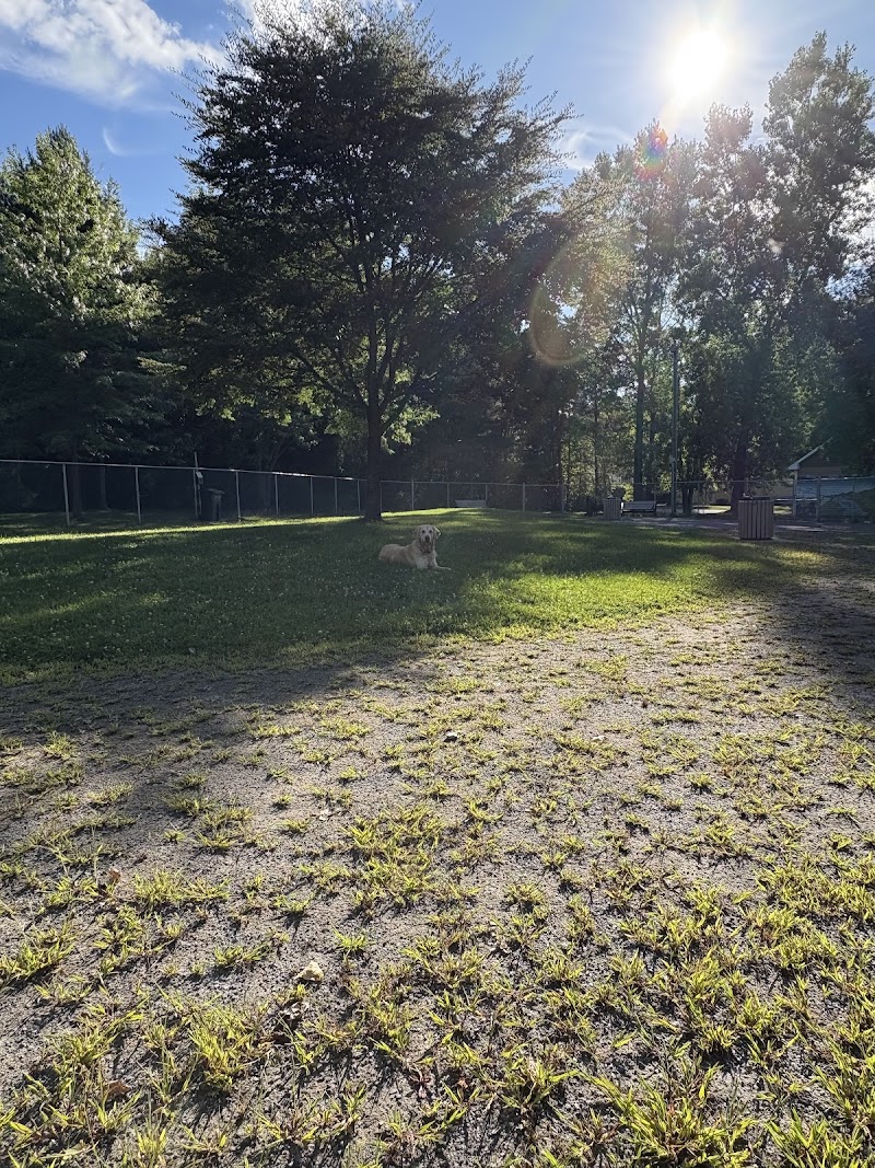 Parc canin Dave-Ross dog park in Victoriaville, Quebec