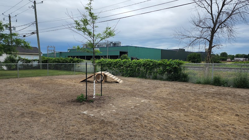 Parc Canin Lorne-Worsley dog park in Vaudreuil-Dorion, Quebec