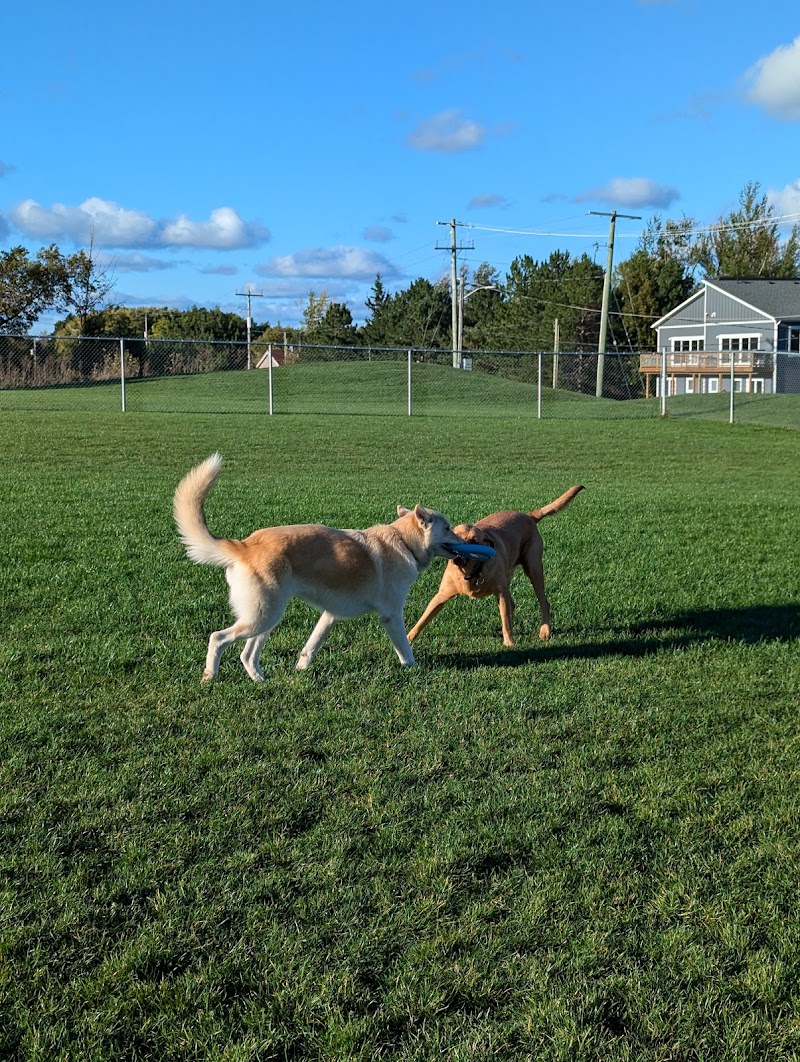Heritage Park Dog Park dog park in The Blue Mountains, Ontario