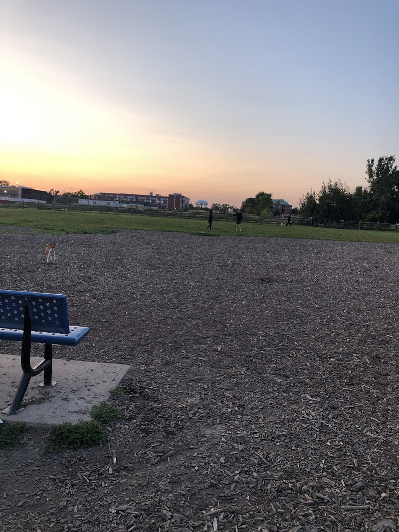 Colonel Samuel Smith Dog Park dog park in Etobicoke, Ontario