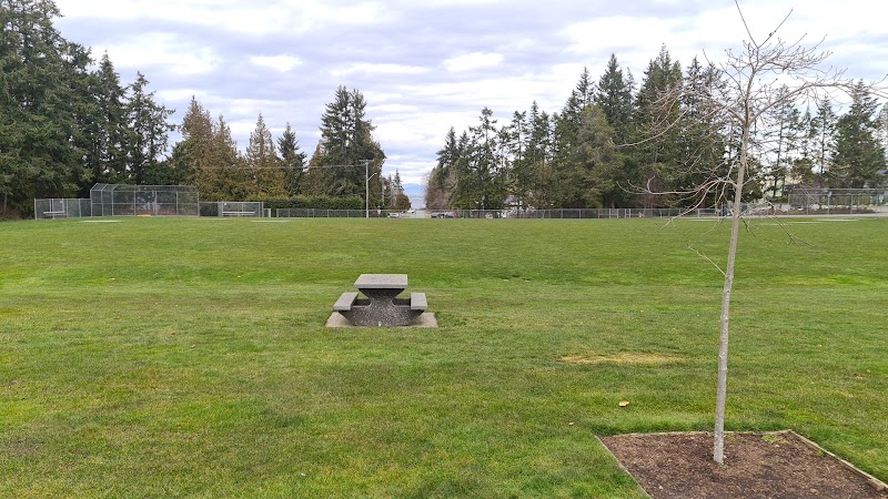 Qualicum Beach Offleash Dog Park dog park in Qualicum Beach, British Columbia