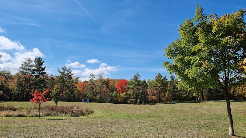 Burgoyne Woods Dog Park dog park in St. Catharines, Ontario
