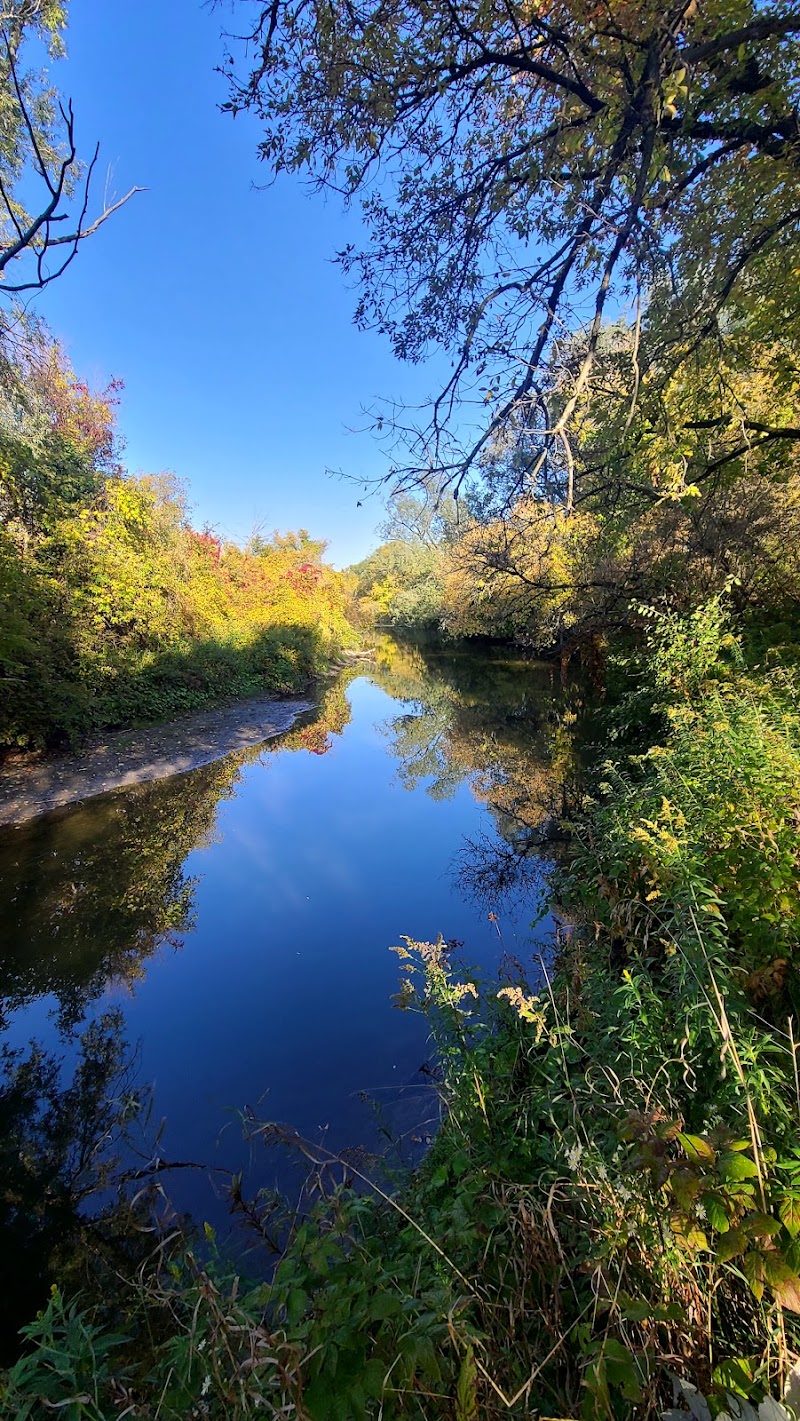 Lion's Park (fenced, off-leash dog park) dog park in Ajax, Ontario