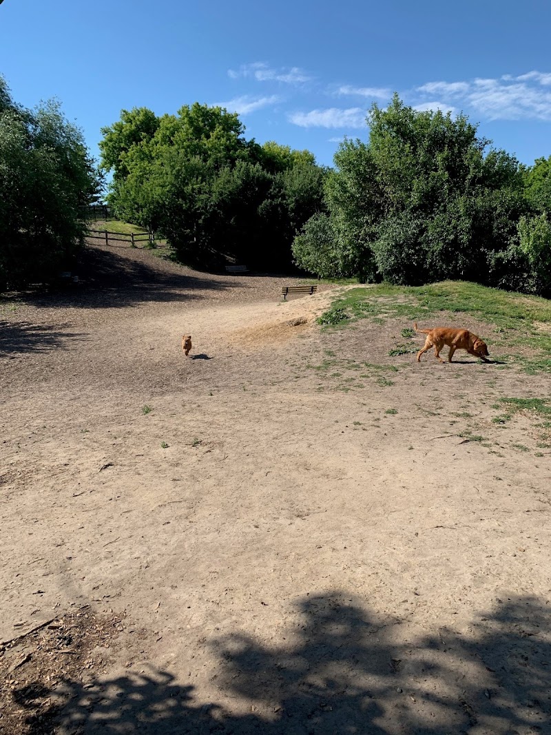 Tower Hill Dog Park dog park in Richmond Hill, Ontario