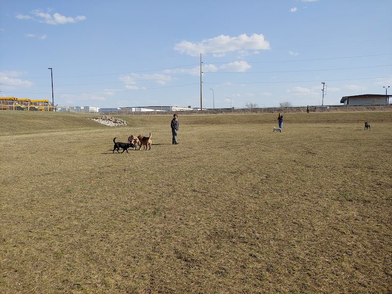 Ross Industrial Off-Leash Dog Park dog park in Regina, Saskatchewan