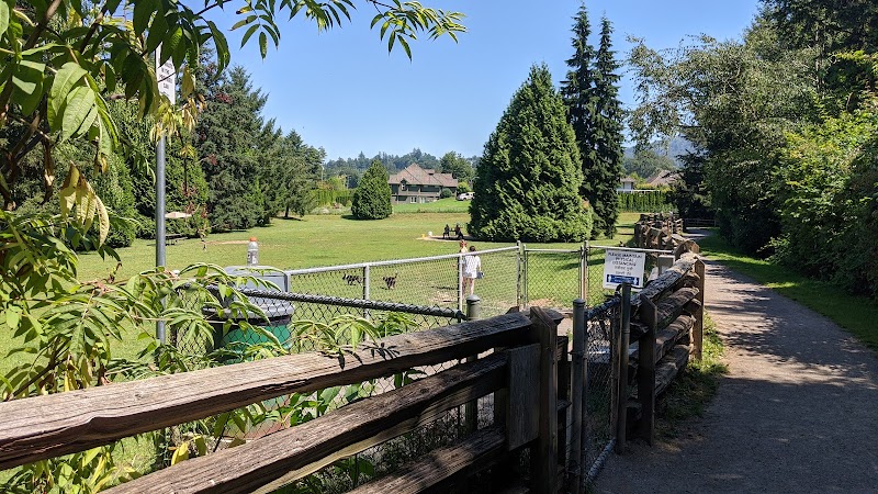 Dog Off Leash Park - Stoney Creek dog park in Abbotsford, British Columbia