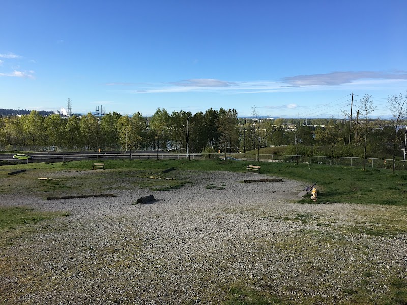 West Side Off-Leash Dog Area dog park in New Westminster, British Columbia