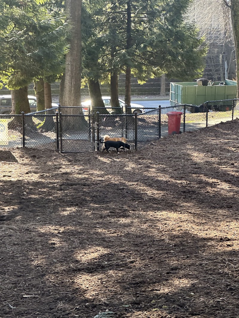 Keswick Dog Off-Lease Enclosure dog park in Burnaby, British Columbia