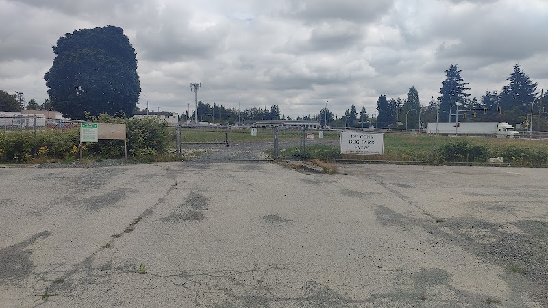 Falcon Dog Park dog park in Surrey, British Columbia