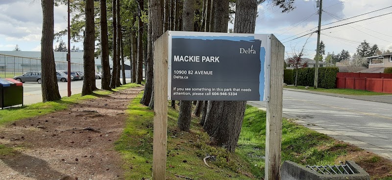 Mackie Off-Leash Dog Park dog park in Delta, British Columbia
