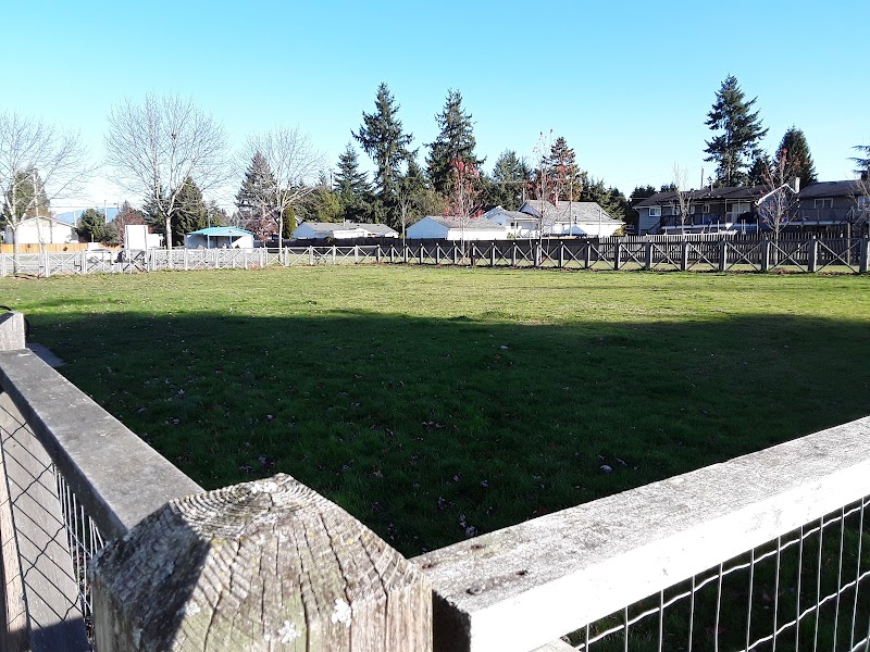 Delview Dog Park dog park in Delta, British Columbia